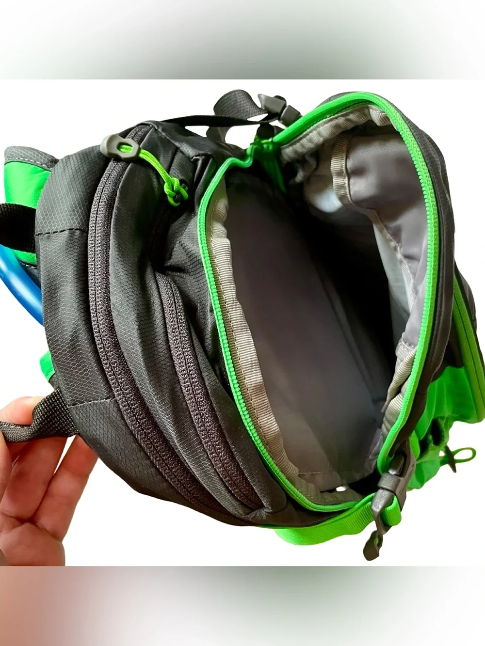 NEW CamelBak MULE 100oz 3L Hydration Hiking Cycling Outdoor Black Backpack